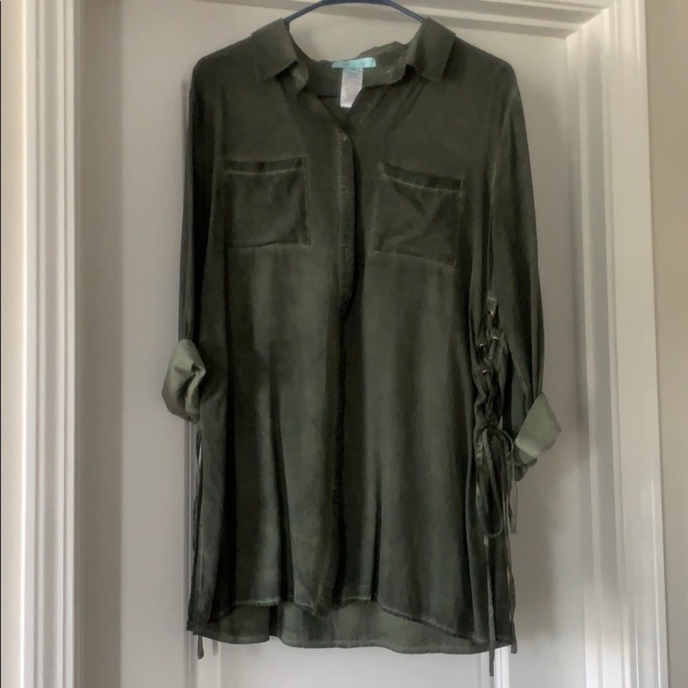 Green Long Sleeve Button Down with Side Ties